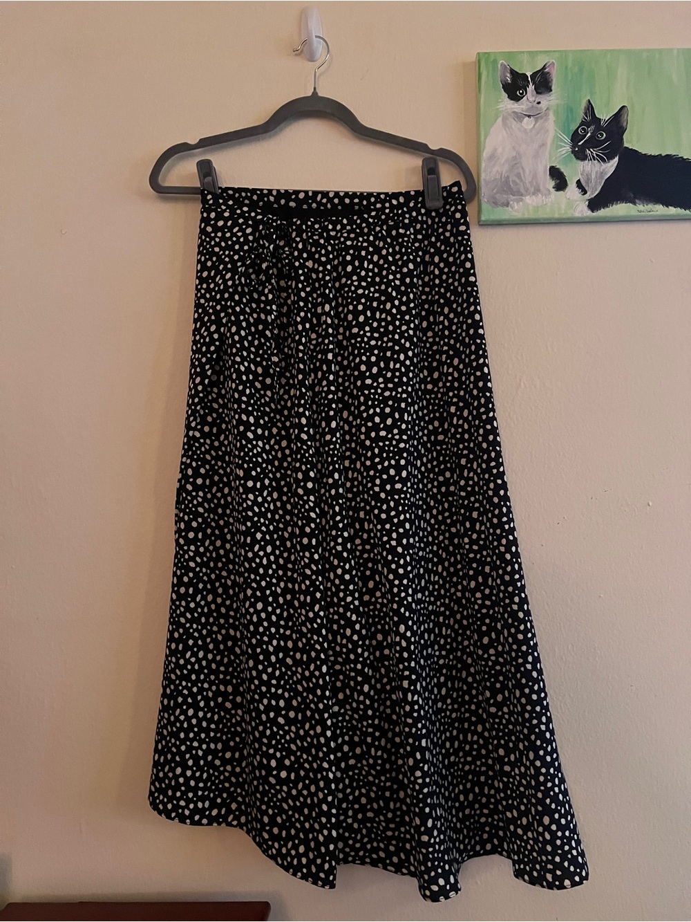 Uniqlo spotted maxi flare skirt